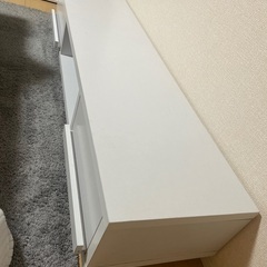 壊れてるテレビ台　再受付