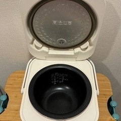 Haier マイコンジャー炊飯器の画像