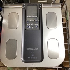 万代店　体重計　OMRON 家電 美容家電 ボディケア