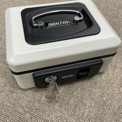 CASH BOX