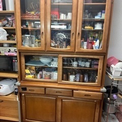 キッチン、リビングなどで使えるキャビネットの画像