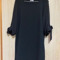 フォーマルでもカジュアルでも。。喪服にも。。
