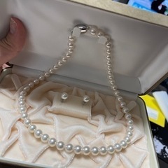パール ネックレスとピアスセット