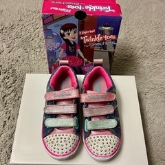 キッズ　光るスニーカー　18cm