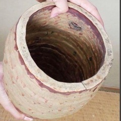 信楽焼　壁掛け花器　メダカ鉢の画像
