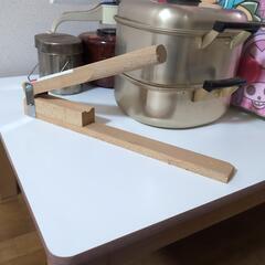 梅の種取り器