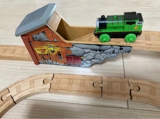 トーマス　木製　レール