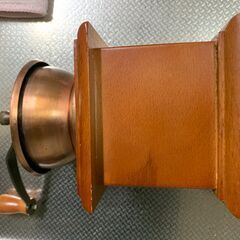 お値下げ：木製 アンティーク コーヒーミル 手動 手挽き クラシックミルの画像