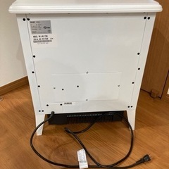 オプティフレーム アークリー AKL12WJ 暖炉型 ファンヒーター ストーブ 電気暖炉の画像