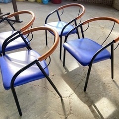 中古品 家具 椅子 チェア 4脚 1脚550円   アイアンウッドチェアの画像