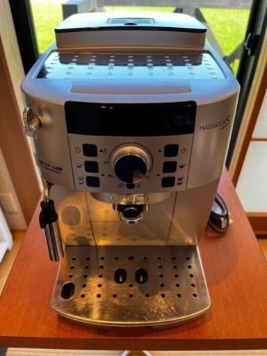 決まりました☆デロンギ　コンパクト全自動コーヒーマシン☆