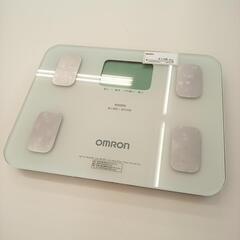 ★ジモティ割あり★ OMRON　体重計　クリーニング済　YJ2096