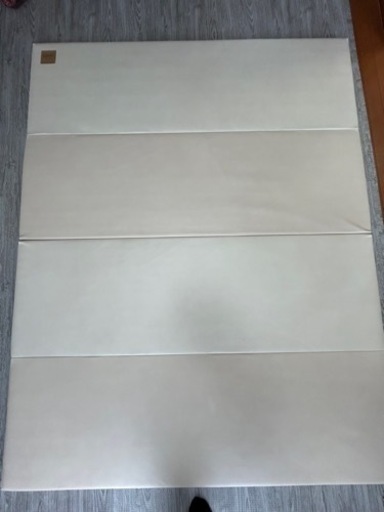 Caraz プレイマット ４段　折りたたみ　 140×200×4cm