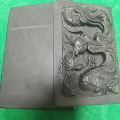 中国の天然石羅紋硯  迫力ある龍の彫刻 未使用品の画像