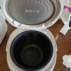3合炊飯器2014年製の画像