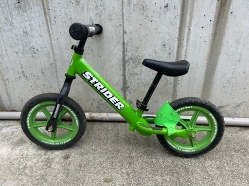 ストライダー　本物　カスタム　自転車　三輪車