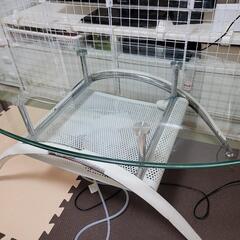 ニトリ ガラステーブル