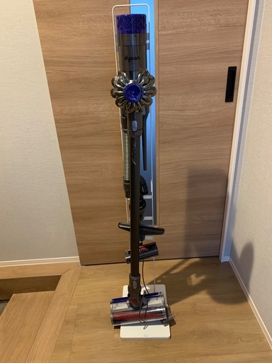 ダイソン　Dyson V6 Fluffy+  クリーナースタンド付き