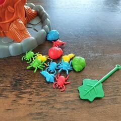 昆虫脱出ゲーム（黒ひげ危機一髪に近い？）の画像