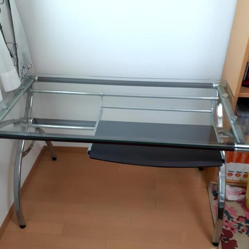 パソコンデスク