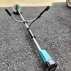 マキタ MUR185UDRF 充電式草刈機