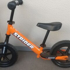ストライダー　ヘルメット、キッズプロテクターセット付