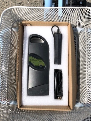 電動アシスト三輪自転車