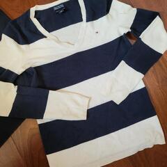 TommyHilfiger 薄手のセーター2点の画像