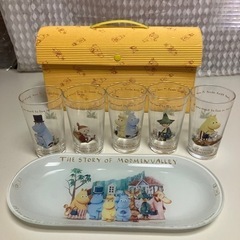 値下げ♬ 新品未使用🎵ムーミングラス　トレー付き🎵