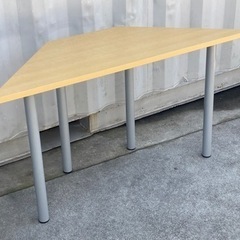 無料で！美品！台形型テーブル コーナー デスク 机 最長140c...