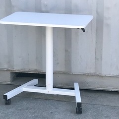 R86◇美品！キャスター付◇モバイルスタンディングデスク 昇降式...
