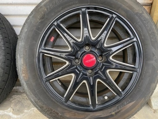 受け渡し者決まりました175/65 R15 ブリヂストン