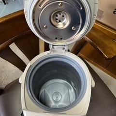 沸騰電気ポットの画像