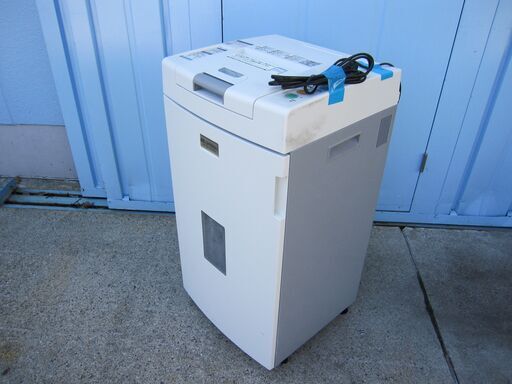 シュレッダー　アイリスオーヤマ製　KTF300C