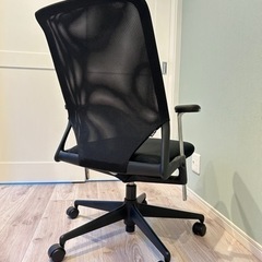 vitra チェア　meda2/meda xlの画像
