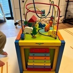プレイタワー 知育玩具