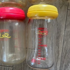 哺乳瓶の画像
