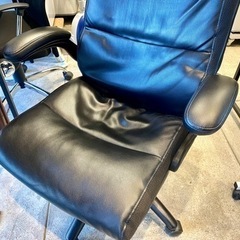 ニトリ デスクチェア 学生 買取 肘付 クロウド 中古 ワークチェア　の画像