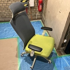 1人掛けオフィスチェア