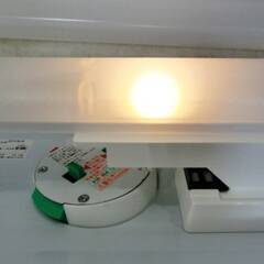 タキズミ　LED　キッチンベースライト　TG20019D　動作良好　天井取付　昼光色　照明器具　インテリア　TAKIZUMIの画像