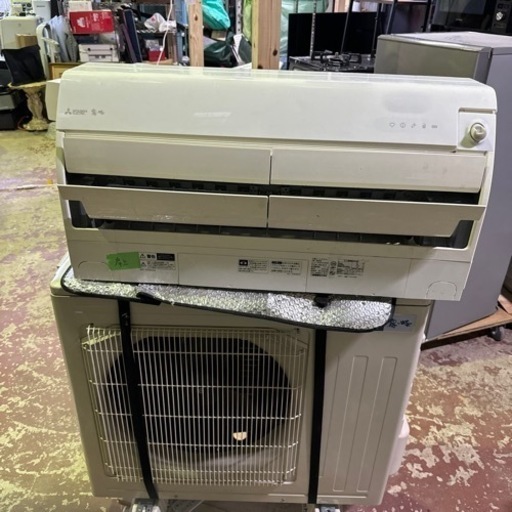 MITSUBISHI 霧ヶ峰 18畳 MSZ-ZW5618S-W 2019年製　200V