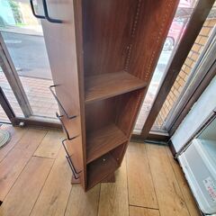 回転式の本棚の画像
