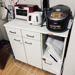 食器棚A