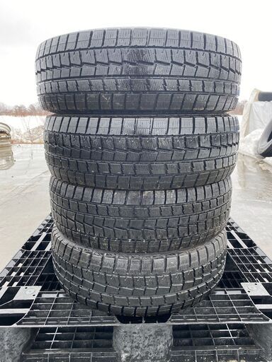 冬タイヤ　215/65R16　管理番号54