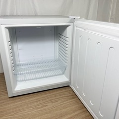 冷蔵庫　小型 2020年製 の画像