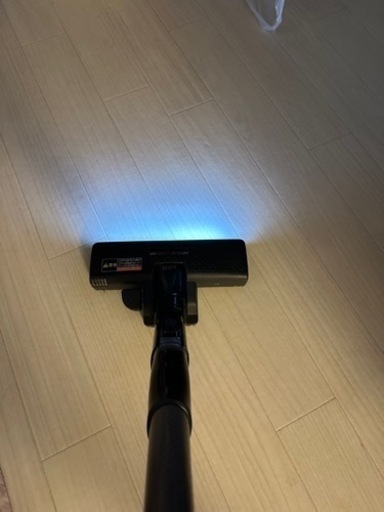 パナソニックサイクロン掃除機　LED