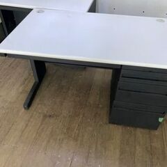 多数あり　家具 オフィス用家具 机の画像