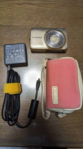 【中古】Nikon　デジカメ