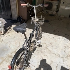 自転車 折りたたみ自転車の画像
