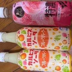 カルピスソーダフルーツパーラー　特濃ピーチ　３本